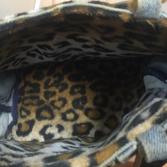 Purse - Picture 3 of 4